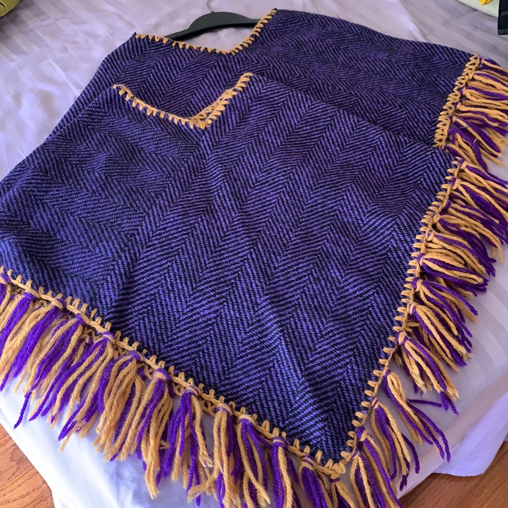 ❤️🔥 *** SOLD *** Artisan child’s poncho - handwoven in Quebec - Picture 7 of 10